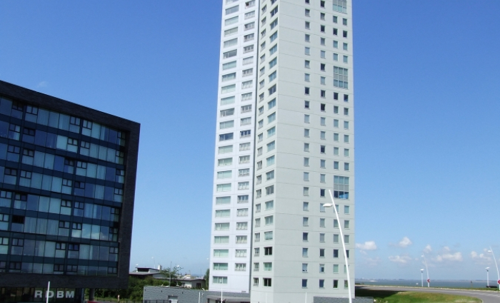 Waterfront 2 900.JPG